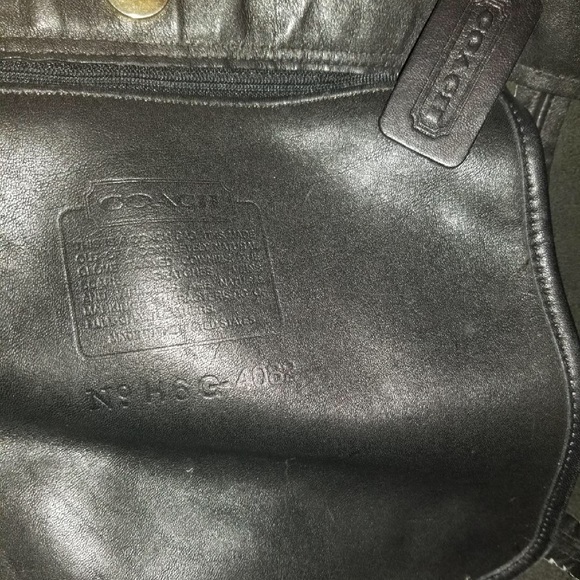 Coach - Picture 3 of 3